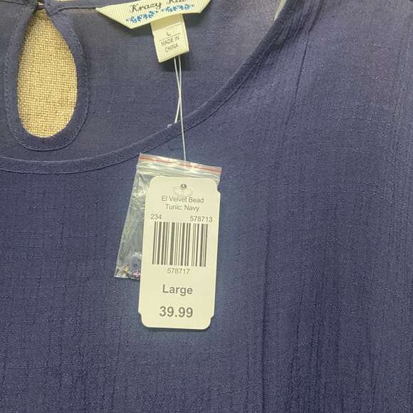 🔴5/$15 Krazy Kat Navy Blouse with Velvet and beaded Trim - Picture 5 of 8